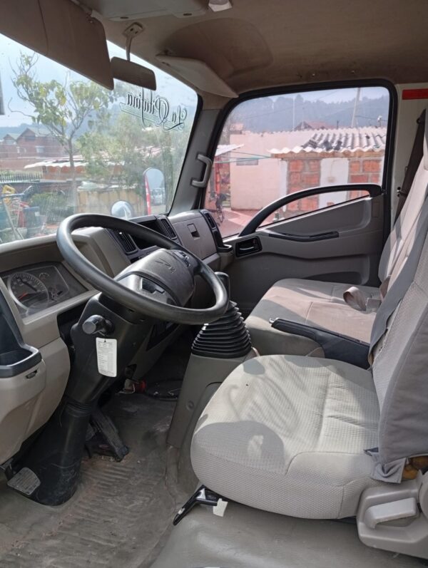 Jmc Jx 1044TC4 MT 28000 CC TD 4X2 AA ABS (Modelo 2022) - Image 5